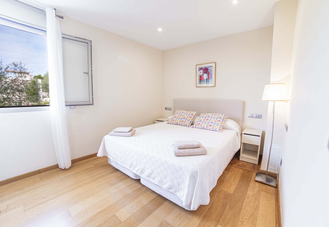 Chalet in Alcudia - Alcanada 1 for 8 with swimming pool 70m from the sea