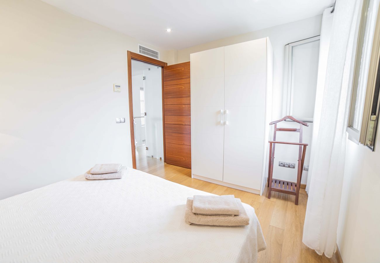 Chalet in Alcudia - Alcanada 1 for 8 with swimming pool 70m from the sea