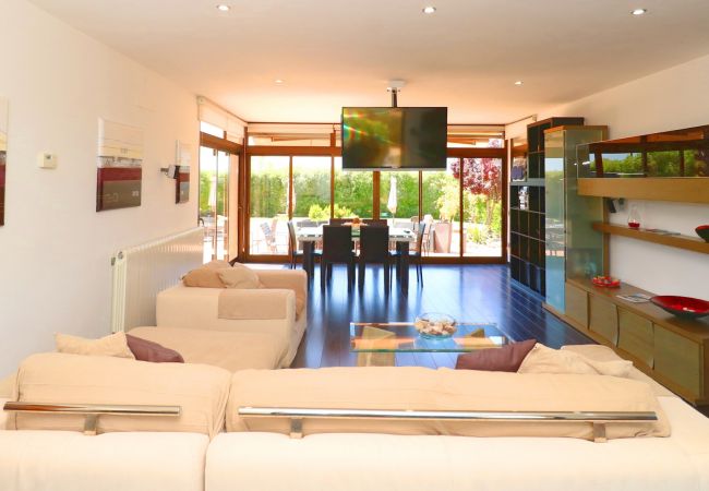 Country house in Campos - 417 Villa Son Vigili ETV3035 by Mallorca Charme Country house in Campos - 417 Villa Son Vigili ETV3035 by Mallorca Charme