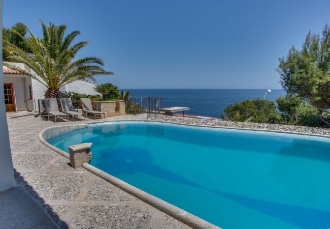 Villa/Dettached house in Capdepera - Ran de Mar - Villa in Cala Ratjada for 10 people with sea views