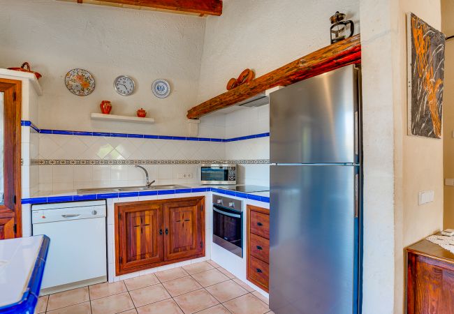 Country house in Buger - GENET Rural Finca for 6 with pool in Buger