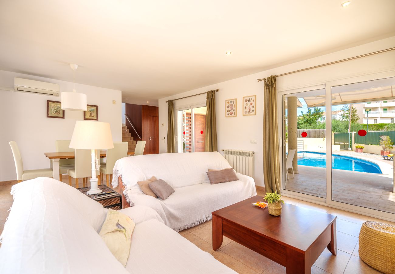 House in Alcudia - CA'N GAYA for 8 with swimming pool in Alcudia near the beach