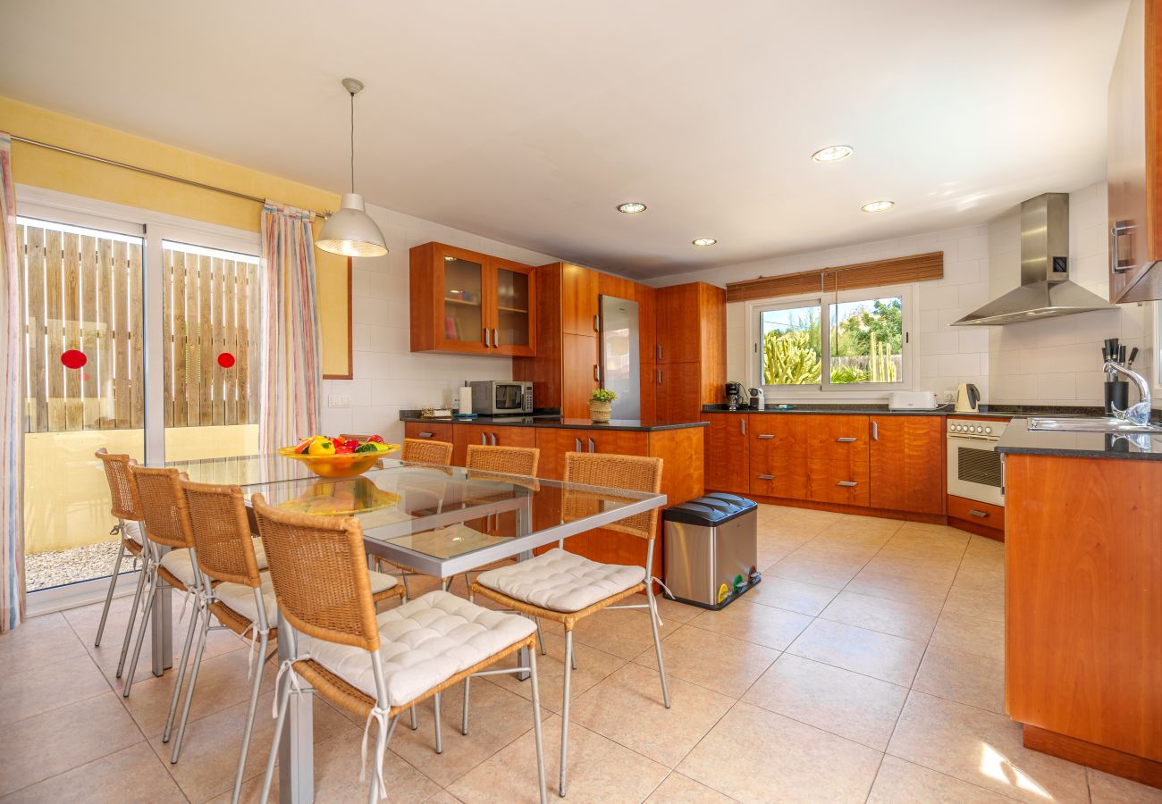 House in Alcudia - CA'N GAYA for 8 with swimming pool in Alcudia near the beach