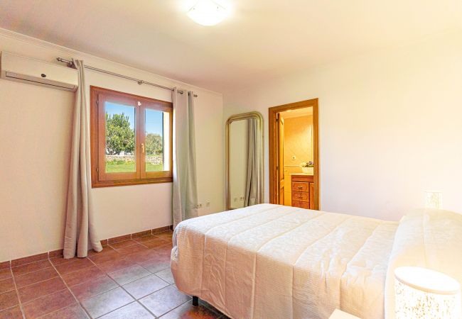 Villa in Alcudia - GALLINA Finca with pool for 8 people in Alcudia