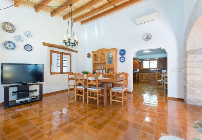 Villa in Pollensa - NATALIA finca for 6 with private pool and BBQ