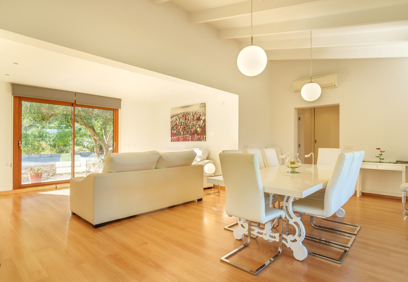 Villa in Alcudia - Xacons cosy villa for 2 adults with pool