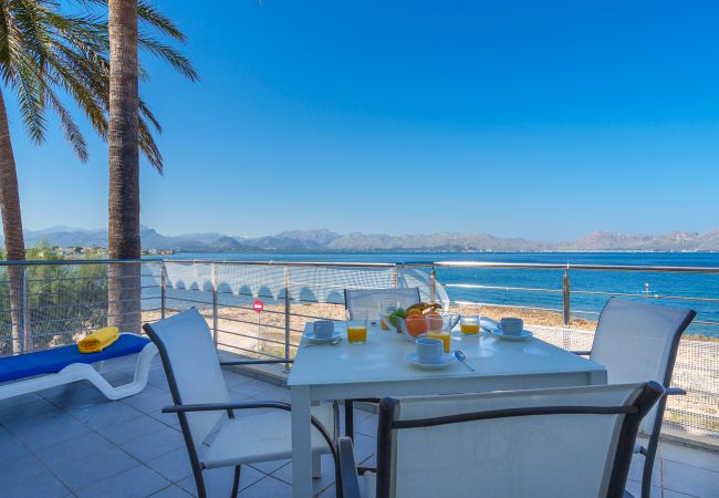 Villa in Alcudia - Miramar Manresa in front of the sea with swimming pool for 8 people in Alcudia