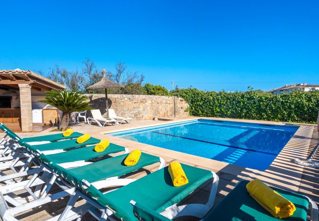 Villa  Alcudia 8 persons with pool