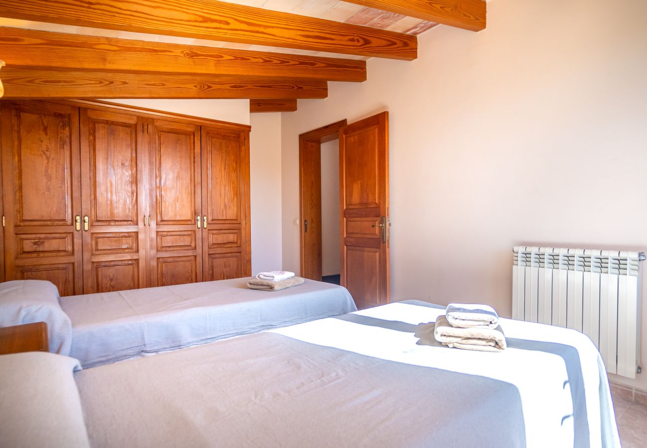 Villa  Alcudia 8 persons with pool