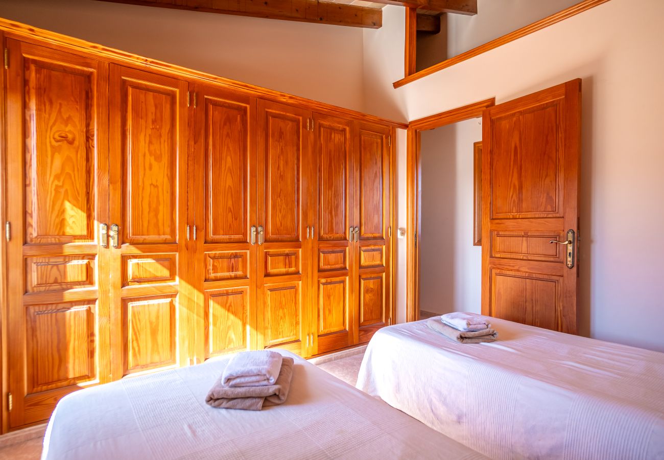 Villa  Alcudia 8 persons with pool