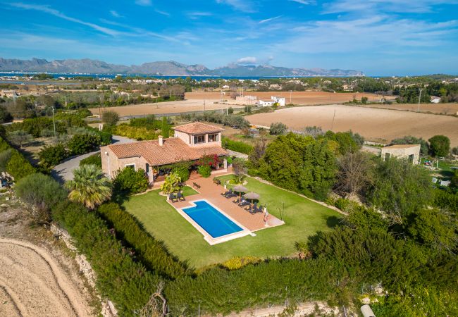 Finca Can Torretes in alcudia with pool