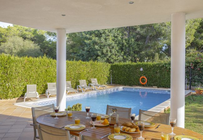 Chalet in Puerto de Alcudia - House Massanet for 8 with swimming pool near the beach and all amenities
