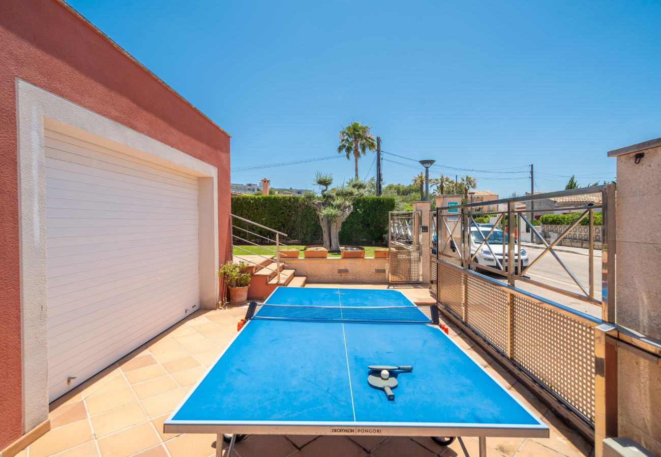 Chalet in Puerto de Alcudia - House Massanet for 8 with swimming pool near the beach and all amenities