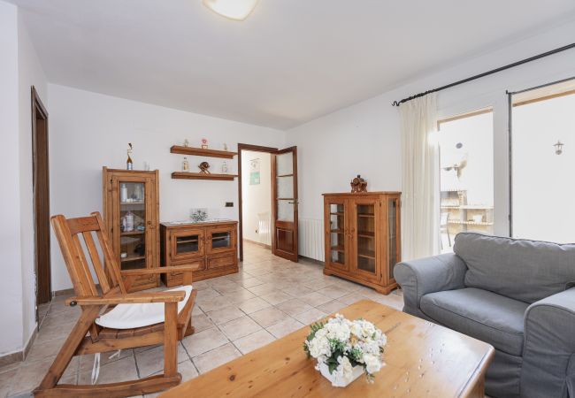 House in Alcudia - Casa Juani for 8 with pool, a few metres from the beach and all comforts.