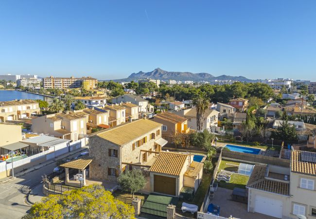 House in Alcudia - Casa Juani for 8 with pool, a few metres from the beach and all comforts.