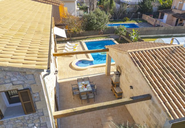 House in Alcudia - Casa Juani for 8 with pool, a few metres from the beach and all comforts.