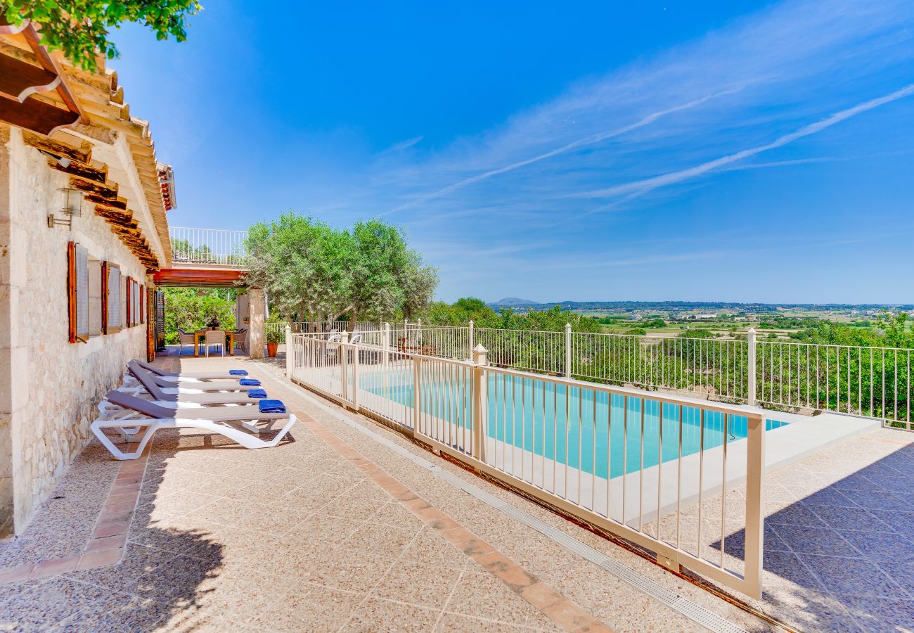 Country house in Petra - Nines with pool for 6 in Petra