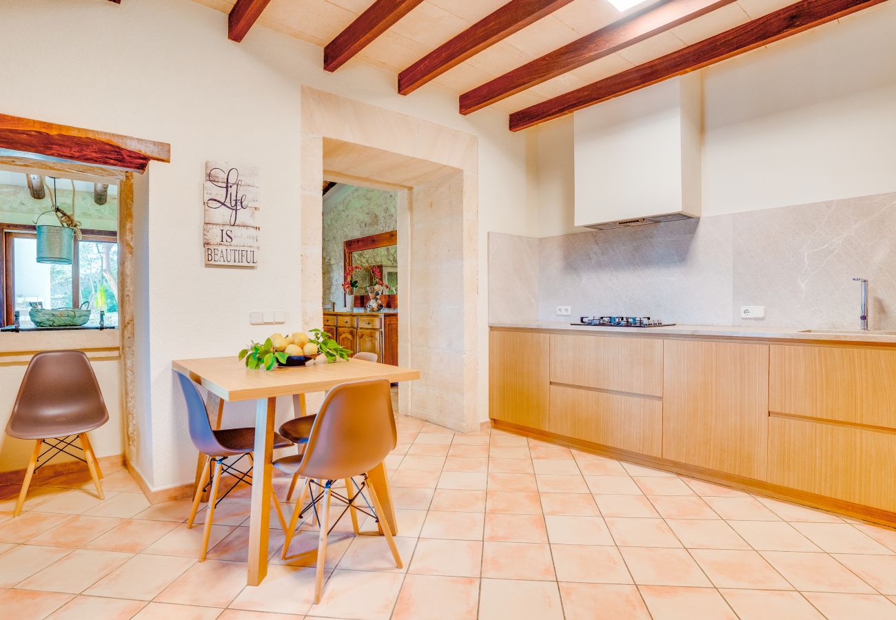 Country house in Petra - Nines with pool for 6 in Petra