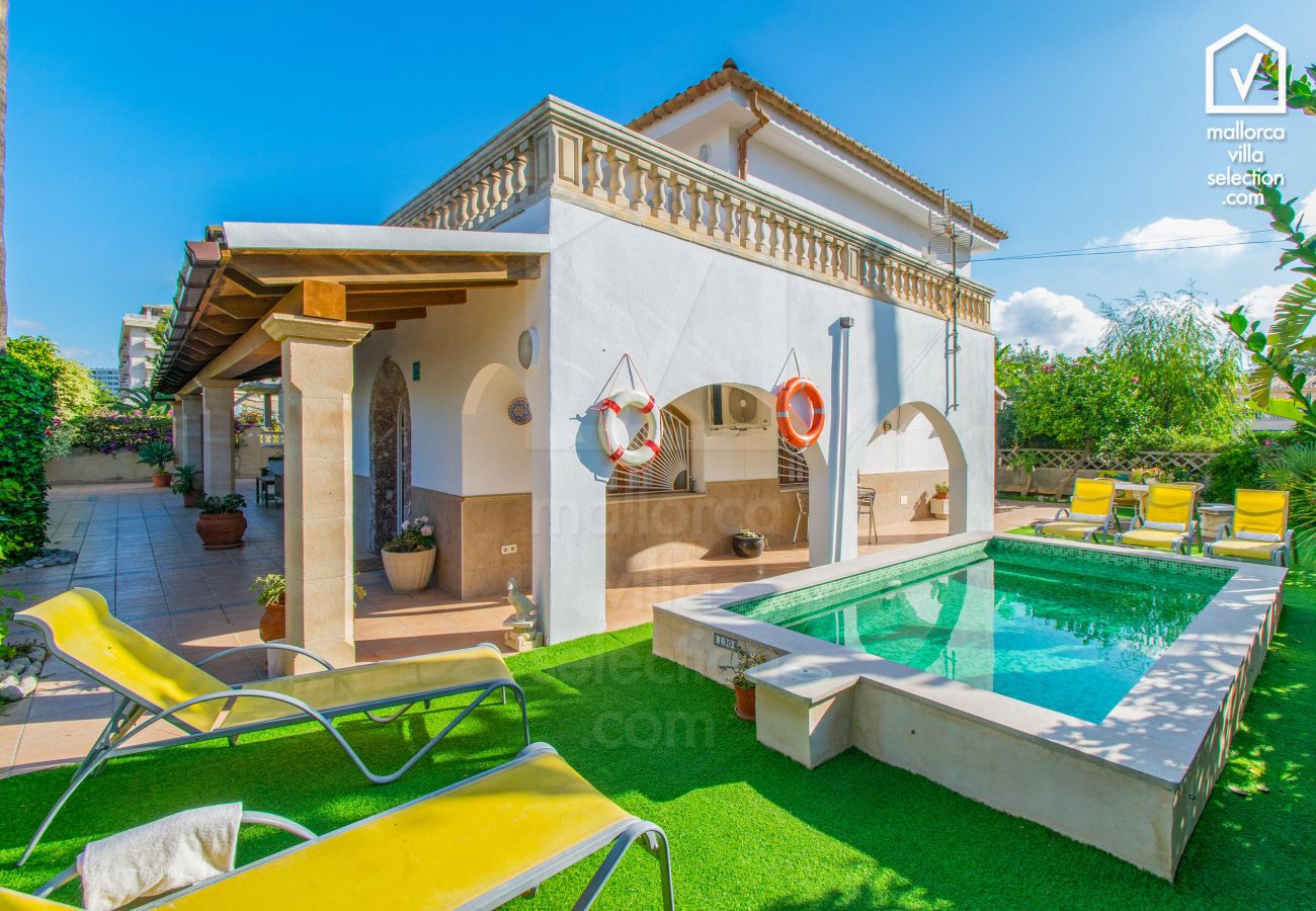 Villa in Alcúdia - RESERVADO