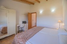 Villa/Dettached house in Santa Margalida - villa cova d`or