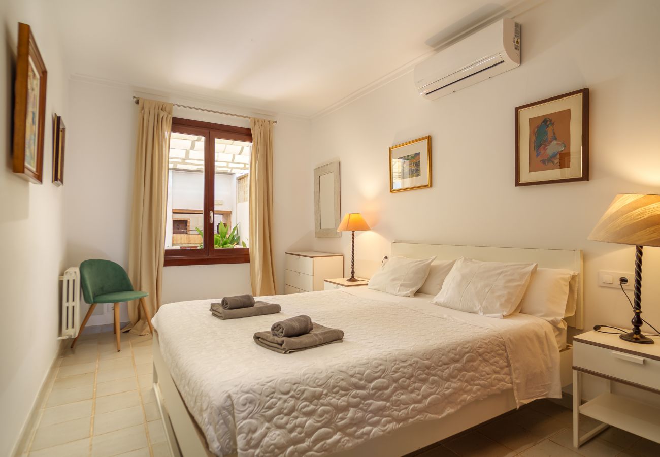 Appartement à Alcudia - PERICAS première ligne de la mer d'Alcudia, pour 8 p. WiFi gratuit