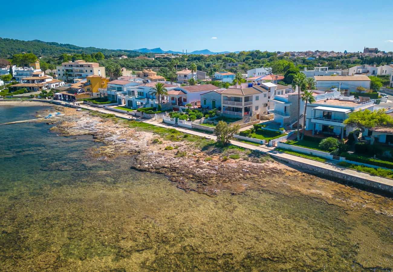 Appartement à Alcudia - PERICAS première ligne de la mer d'Alcudia, pour 8 p. WiFi gratuit