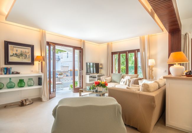 Villa à Port de Pollença - C072 Hibiscus by Mallorca Villa Selection Villa à Port de Pollença - C072 Hibiscus by Mallorca Villa Selection