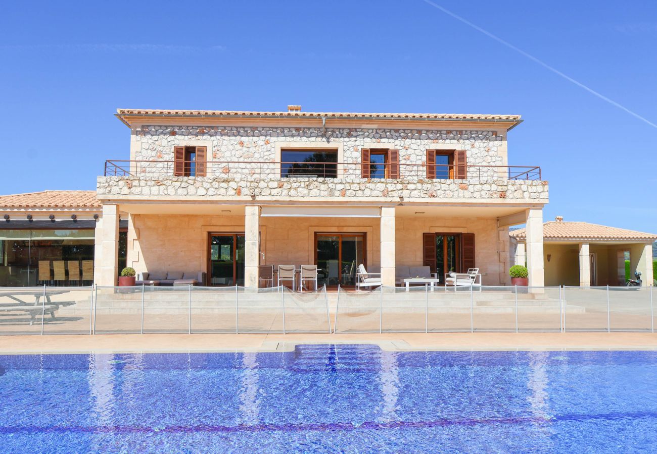 Domaine à Sa Pobla - 140 Villa Son Ferragut VT/2073  by Mallorca Charm Domaine à Sa Pobla - 140 Villa Son Ferragut VT/2073  by Mallorca Charm