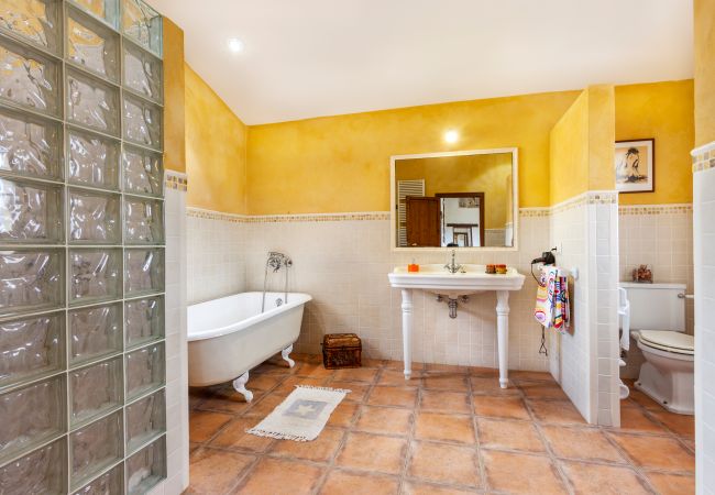 Domaine à Binissalem - 151 Villa Es Triquet ET/3366 by Mallorca Charme Domaine à Binissalem - 151 Villa Es Triquet ET/3366 by Mallorca Charme