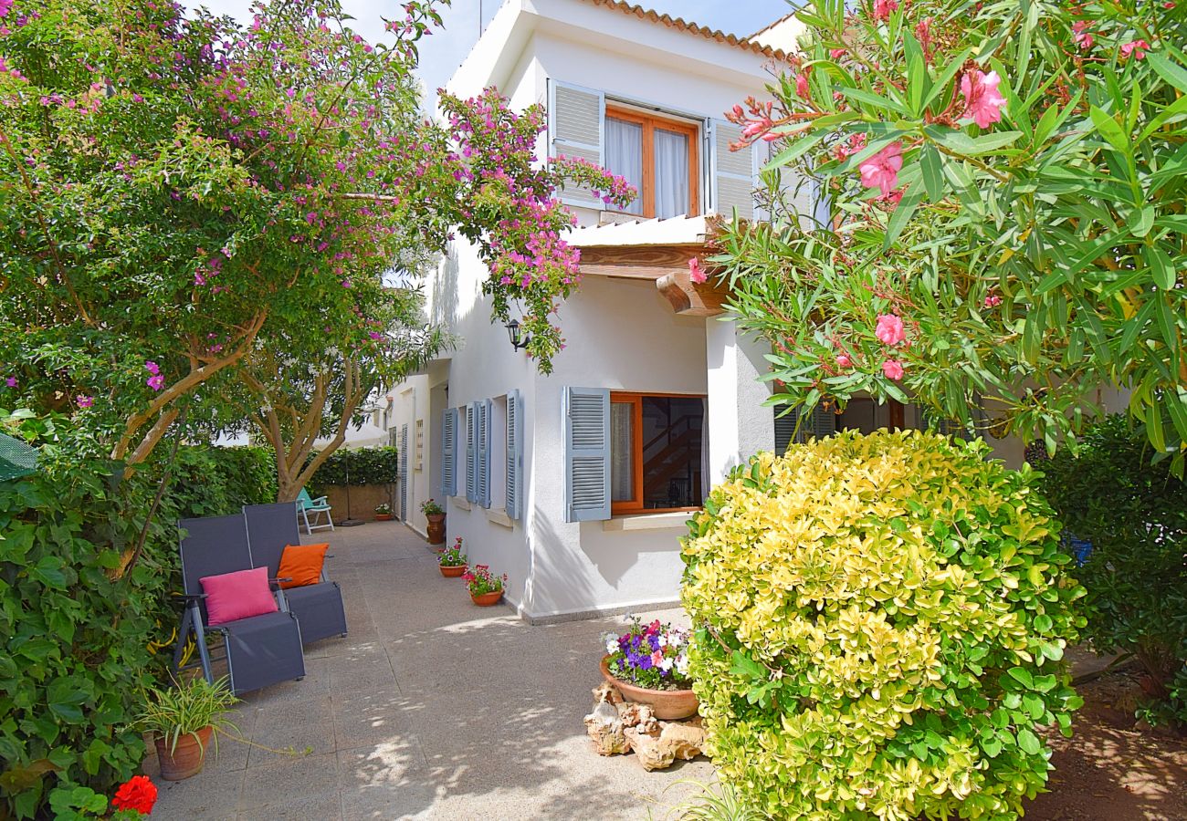 foto de bonta Maison de vacances avec beaucoup de nature 