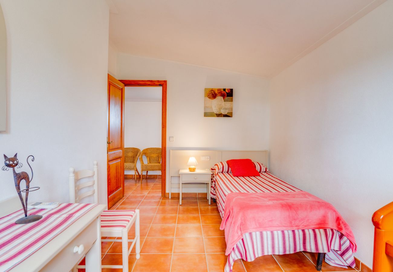 Villa à Alcudia - LORENZO Finca pour 9 personnes à Alcudia. AC et WiFi gratuit