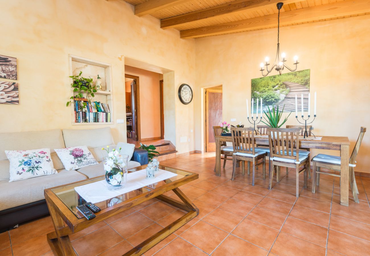 Domaine à Moscari - VILVAL Finca pour 4 avec piscine à Moscari