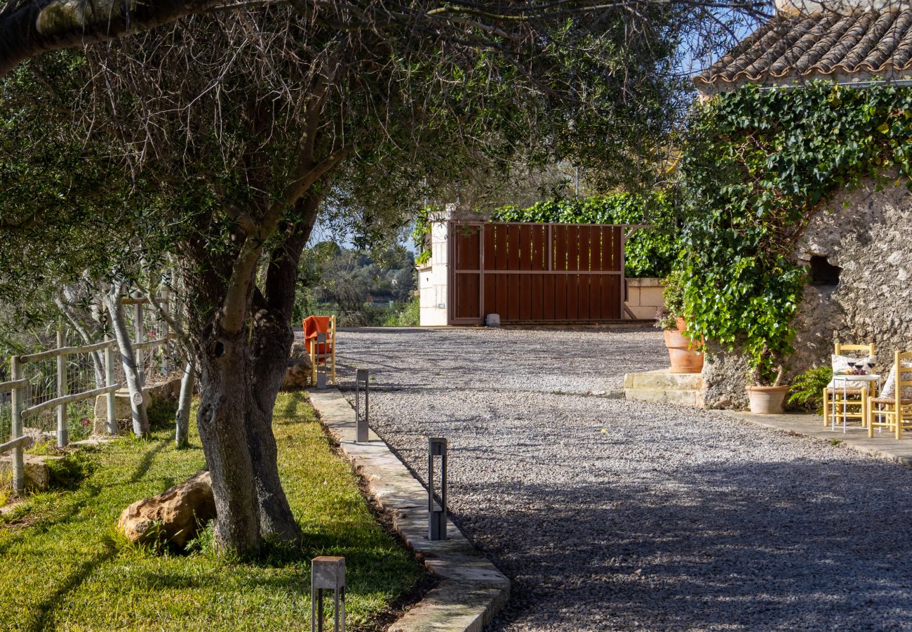 Gîte Rural à Santa Margalida - 061 Finca Rafal des Turó ETV/8343 by Mallorca Char