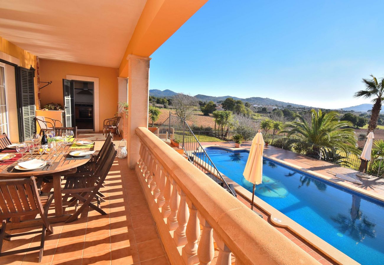 Finca de vacances, vues, piscine, jardin, tranquillité