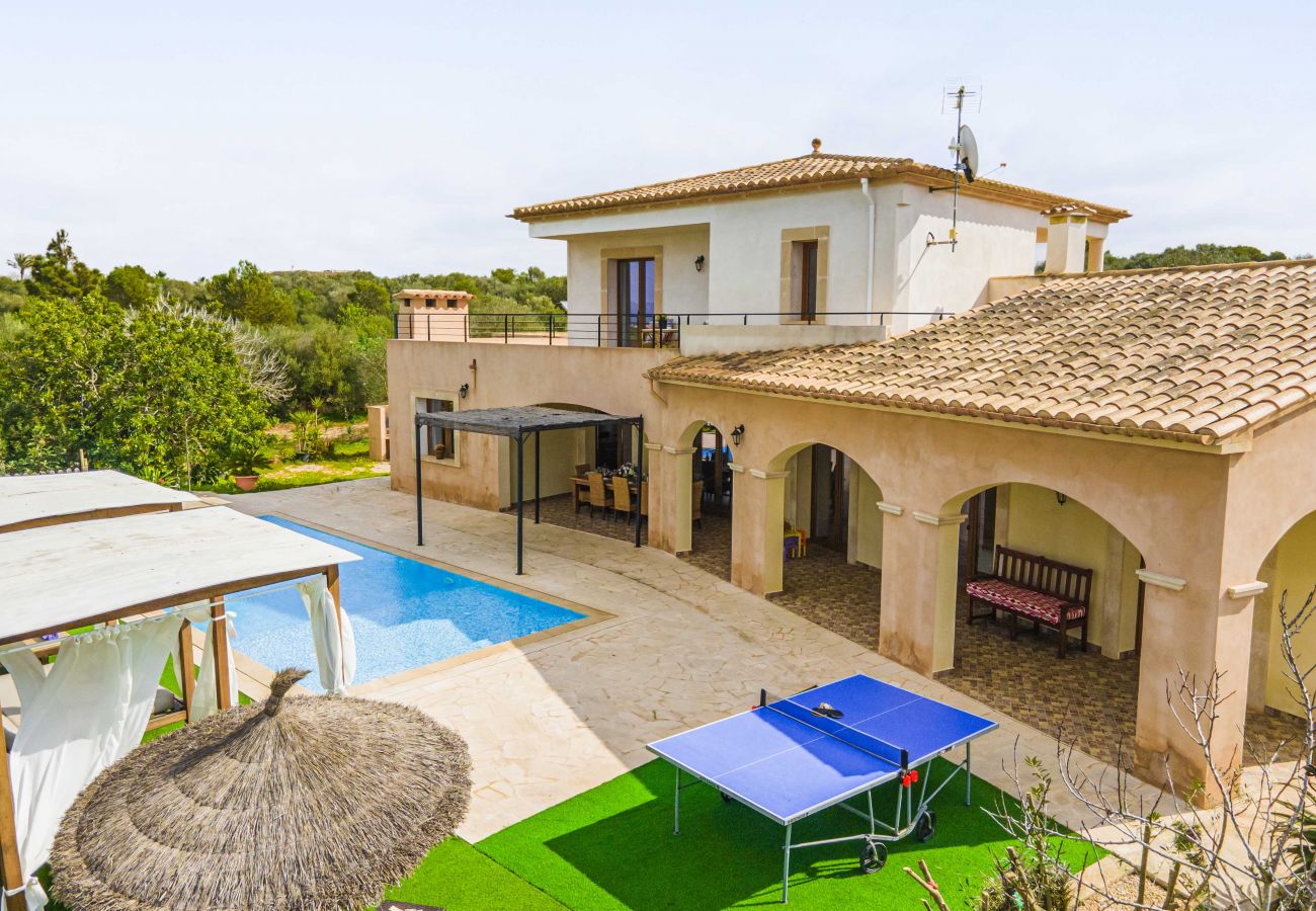 Domaine à Campos - SA PEDRERA Finca pour 8 personnes dans des champs avec piscine