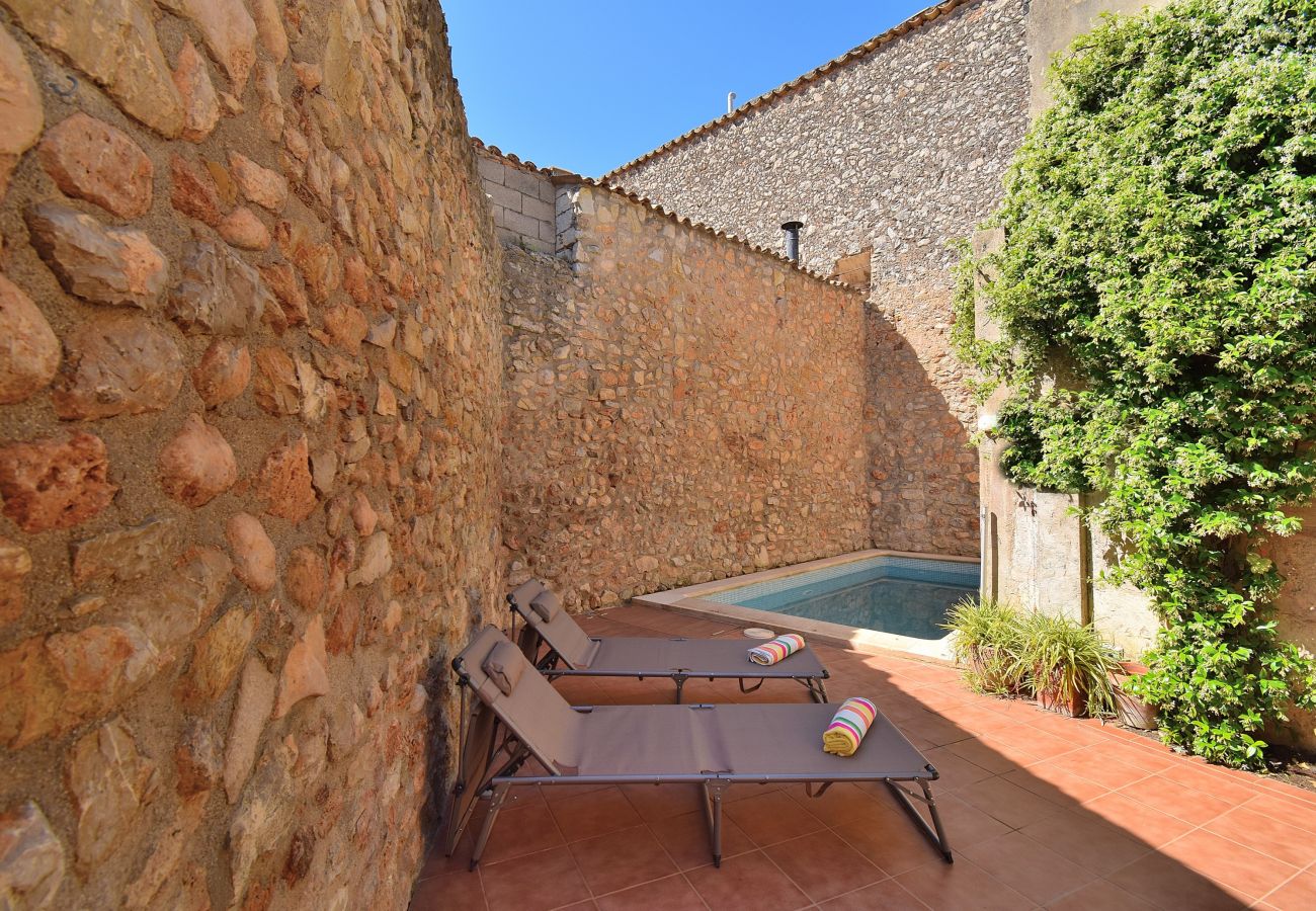Piscine, jardin, intimité