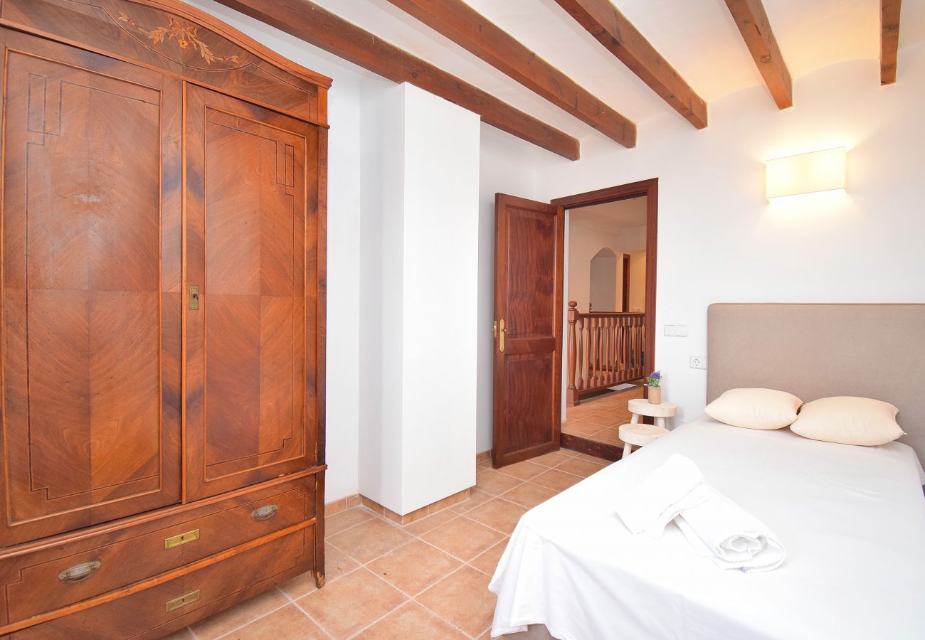 Maison à Llubi - 259 Casa Bernadi ETV/11576 by Mallorca Charme