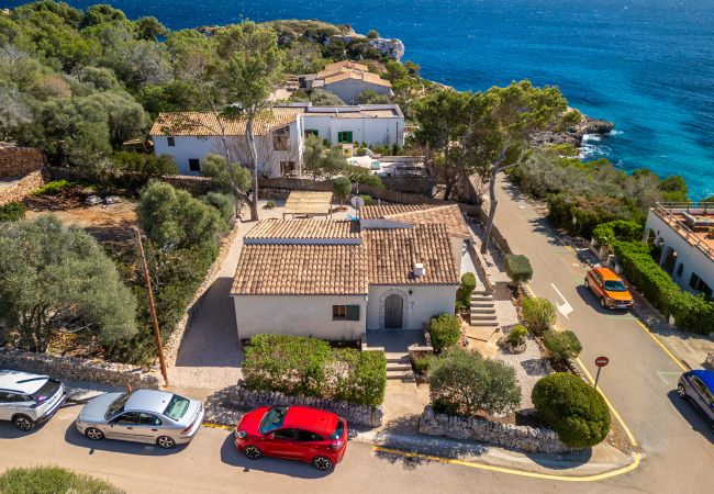  à Santanyi - Can Pubila  beach pour 5 à 200m de Caló des Moro