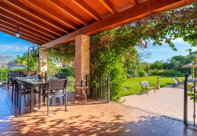 Villa à Alcudia - Can Torretes pour 8 Alcudia avec piscine à quelques mètres du village