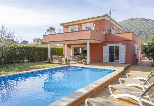 Chalet à Puerto de Alcudia - Maison Massanet pour 8 personnes avec piscine près de la plage et de toutes les commodités