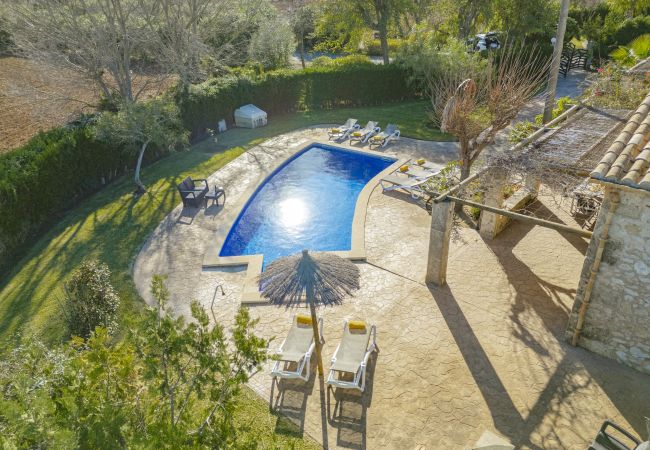 Villa à Alcudia - Finca Can Soler 2 pour 8 avec piscine, bbq, wi fi gratuit