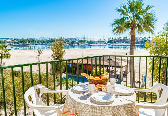  à Alcúdia - Appartement Anglada 54 face à la plage pour 4 personnes avec piscine