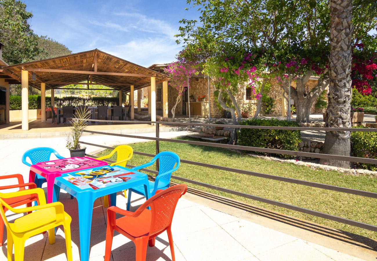 Villa à Llubi - 273 Villa Joy ETV/99 by Mallorca Charme
