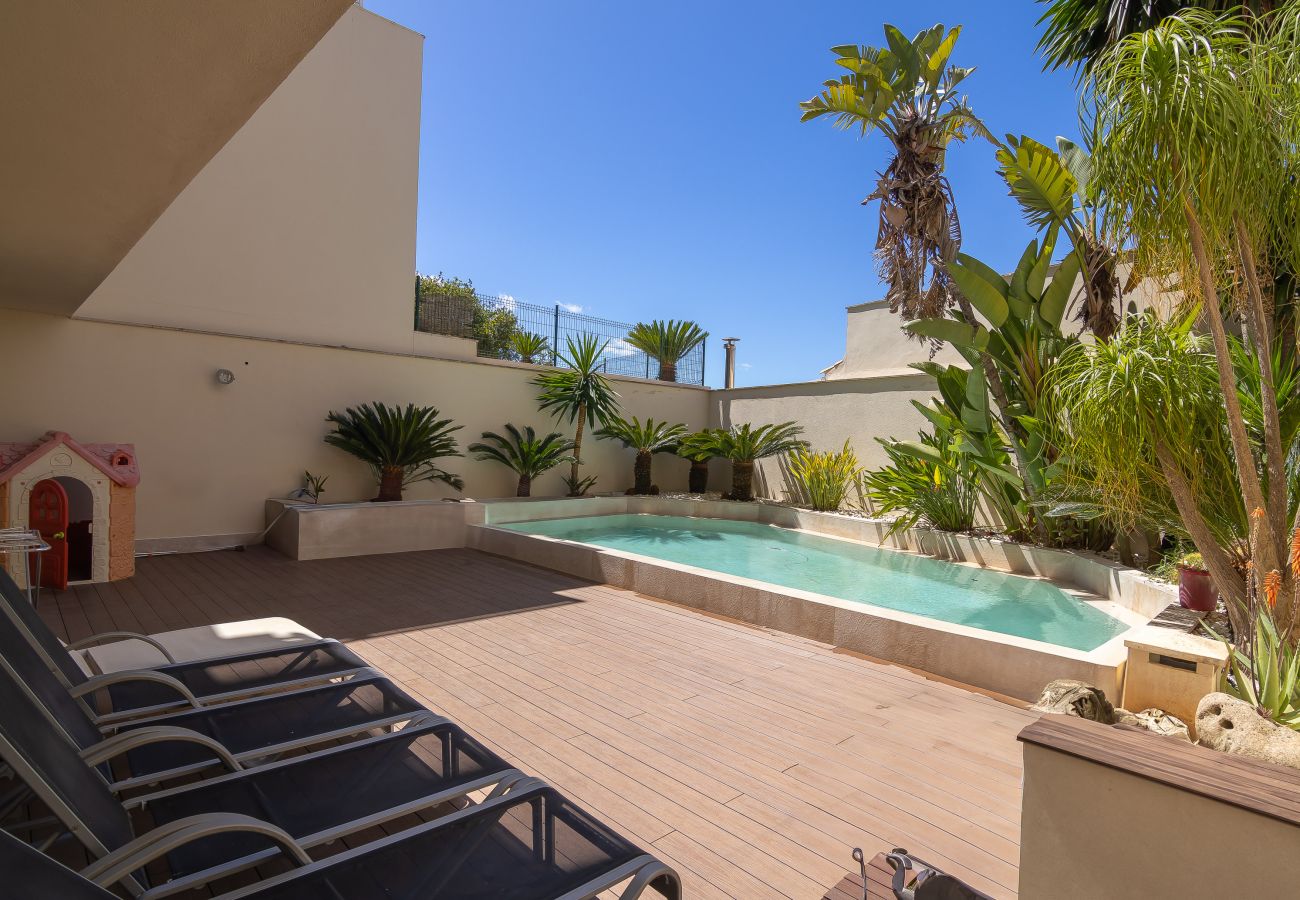 Belle maison de vacances à Muro, spacieuse et familiale