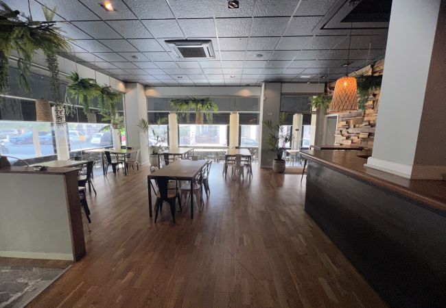 Local Commercial à Alcúdia -  restaurante en Pto. Alcudia (traspasado) Local Commercial à Alcúdia -  restaurante en Pto. Alcudia (traspasado)