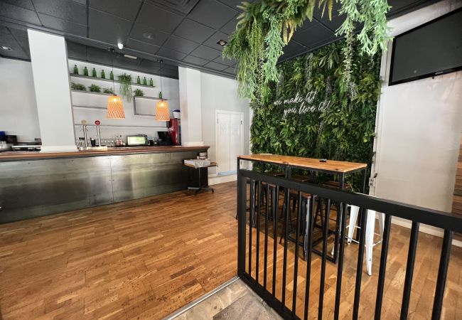 Local Commercial à Alcúdia -  restaurante en Pto. Alcudia (traspasado) Local Commercial à Alcúdia -  restaurante en Pto. Alcudia (traspasado)