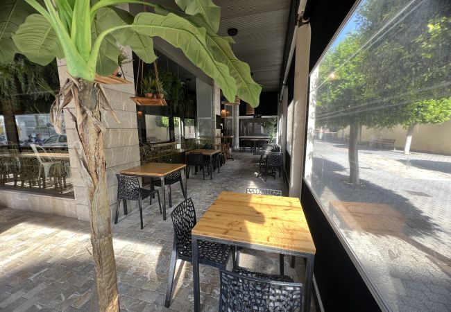 Local Commercial à Alcúdia -  restaurante en Pto. Alcudia (traspasado) Local Commercial à Alcúdia -  restaurante en Pto. Alcudia (traspasado)