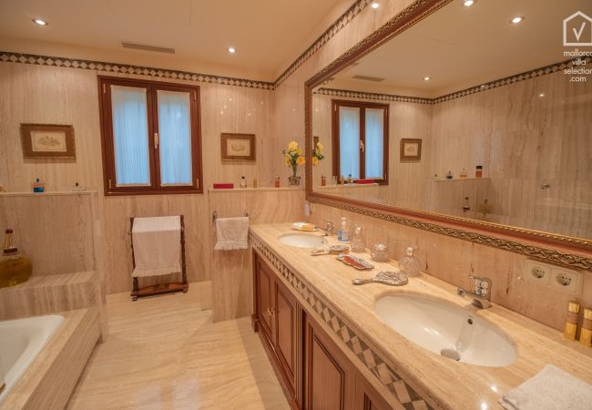 villa à Son Verí Nou - Villa en Son Veri Nou en primera linea del mar villa à Son Verí Nou - Villa en Son Veri Nou en primera linea del mar