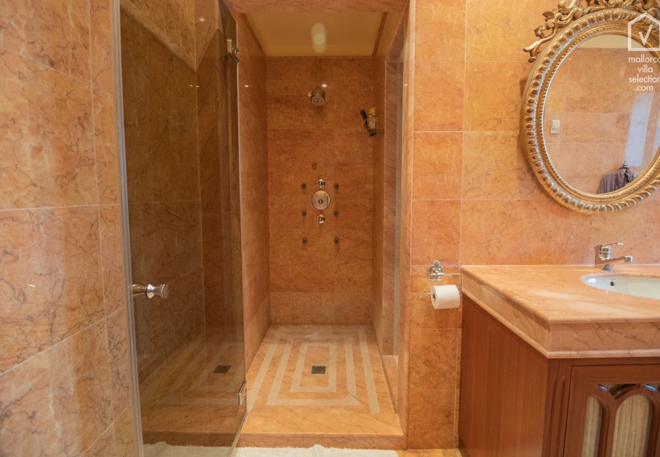 villa à Son Verí Nou - Villa en Son Veri Nou en primera linea del mar villa à Son Verí Nou - Villa en Son Veri Nou en primera linea del mar