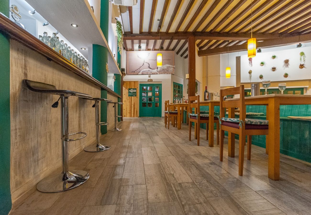 Local Commercial à Palma de Mallorca - Restaurante en venta en Palma Local Commercial à Palma de Mallorca - Restaurante en venta en Palma